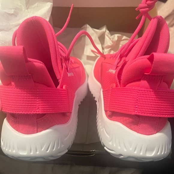 Jordan’s. Size 5.5Y (size 7 in women’s) - Picture 5 of 8